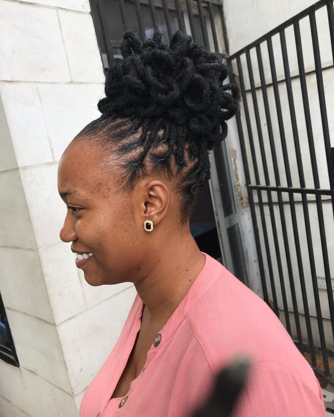 artifical dreads installation